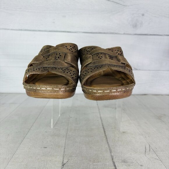 GC Women ODELIA  Bronze Lazer Slip On Wedge Lightweight  Sandals Shoes Size 8.5 - Picture 3 of 16